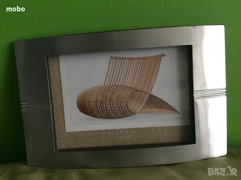 Рамка за снимки , размери  на снимка  16.5х10.5см.,сребърно покритие, възможност за закачане на стен, снимка 1