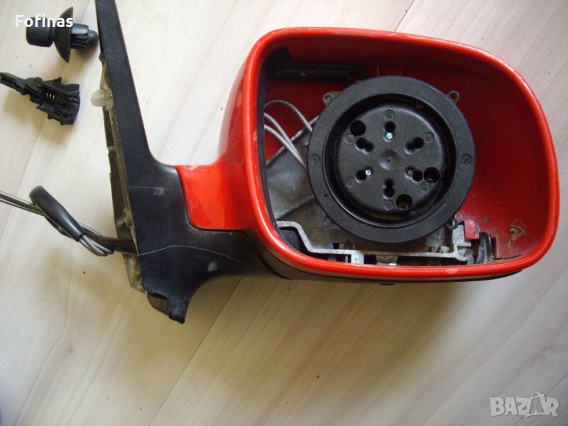 Дясно огледало за Golf 4 ,Bora, Passat. от  1998 - 2005г. , снимка 1