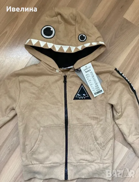 Чисто нов детски суичър с Хелоуин мотиви, снимка 1