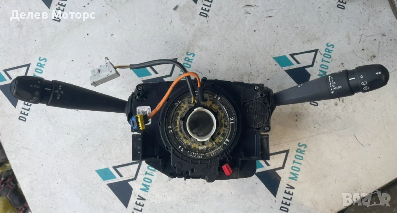 Лостчета за фарове, мигачи и чистачки E11136000 от Peugeot 2008 1. 2THP PureTech 110кс., снимка 1