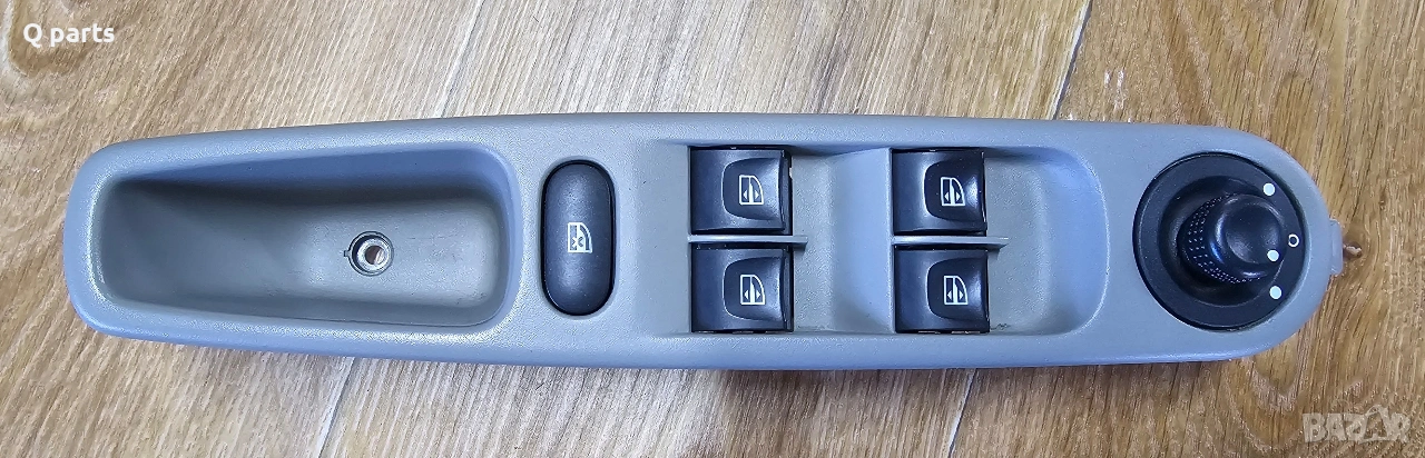 бутони управление ел.стъкла за рено зое , снимка 1