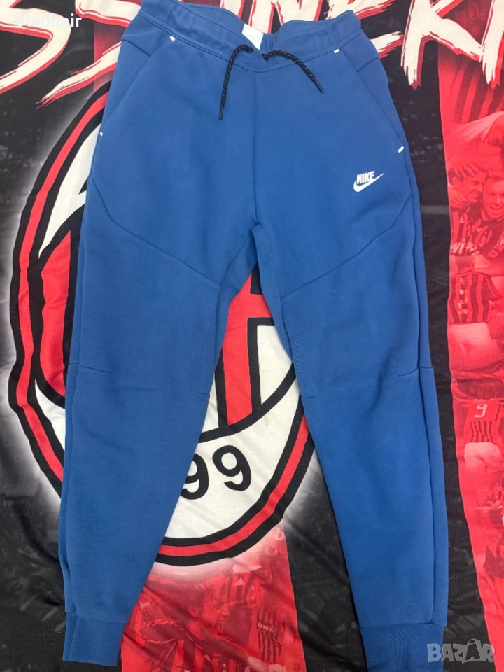 Оригинално долнище на  Nike Tech, снимка 1