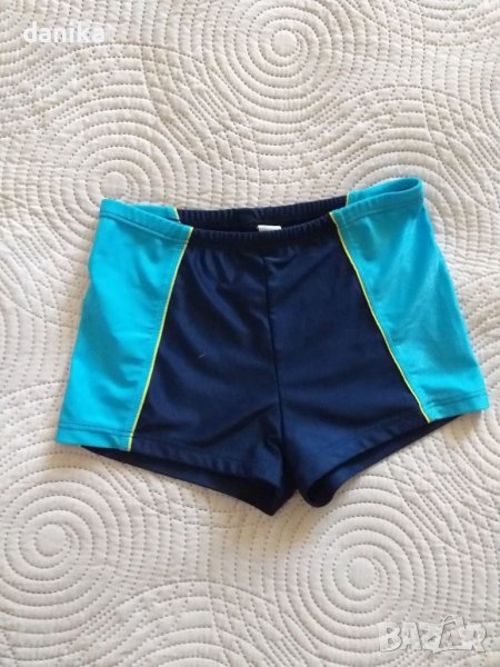 Детски бански 134 / 140 , 146 / 152 Подарявам, снимка 1