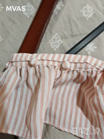 Нов дамски топ розово бял с деколте лодка и волани S размер, снимка 4 - Корсети, бюстиета, топове - 49537067