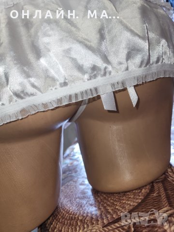 Комплект мини поличка + прашка  сатен /м.л +чорапи 7/8 подарък, снимка 4 - Корсети, бюстиета, топове - 38199141