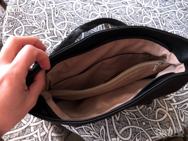 Чанта през рамо, снимка 4 - Чанти - 31812649