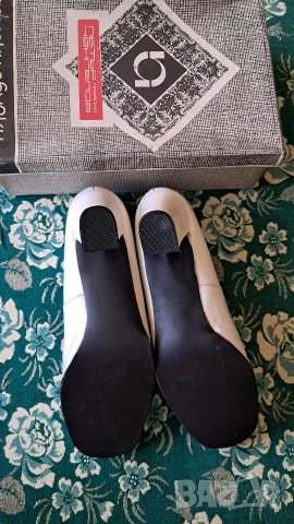 Дамски обувки, снимка 3 - Дамски обувки на ток - 54301966