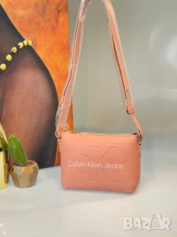 чанти calvin klein, снимка 2 - Чанти - 51426597