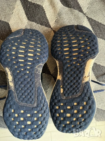 Nike ZoomX Invincible Run 3-42,5, снимка 9 - Маратонки - 54243209