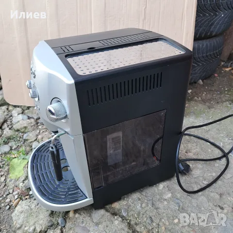 Кафемашина Delonghi Magnifica , снимка 2 - Кафемашини - 55875369