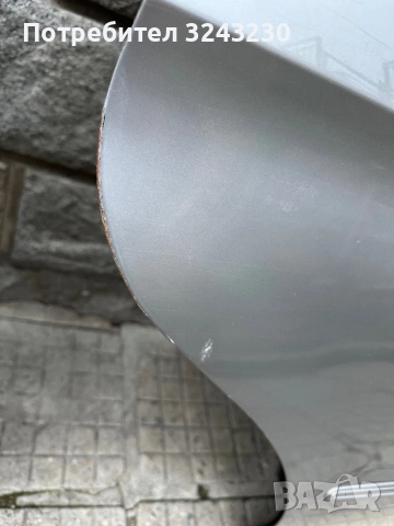 Эадна дясна врата Mercedes R class W251 код на боята 723, снимка 2 - Части - 52752817