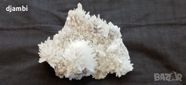 №29,Кварцова друза, Кристали Родопи,BGminerals,, снимка 3 - Декорация за дома - 40377552