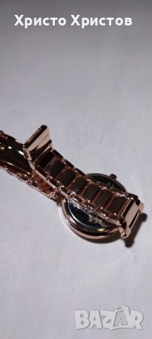 Дамски луксозен часовник Michael Kors , снимка 10 - Дамски - 37047628