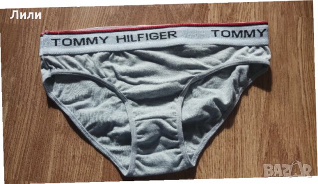Комплект три броя дамски бикини Tommy Hilfiger, снимка 4 - Бельо - 31407575