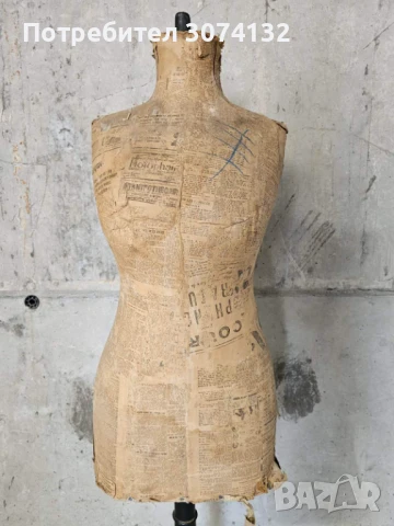 Ретро манекен с височина 180 см.