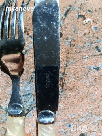 КОМПЛЕКТ ОТ 12 ВИНТИДЖ ХРОМИРАНИ НОЖОВЕ И ВИЛИЦИ ЗА РИБА С ДРЪЖКИ ОТ СЕДЕФ, снимка 9 - Други - 49680782