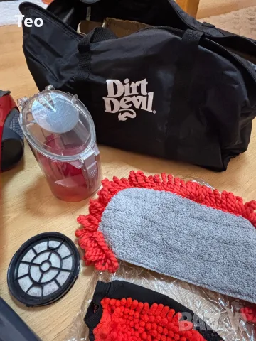 Прахосмукачка Dirt Devil Dusty 360 (с пълен комплект аксесоари и чанта), снимка 5 - Прахосмукачки - 55958952