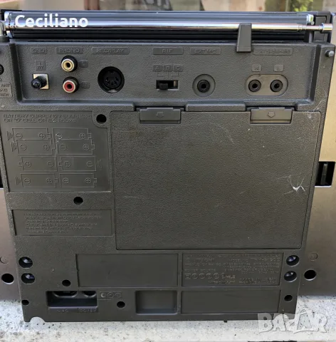 радиокасетофон HITACHI TRK-9100E, снимка 10 - Радиокасетофони, транзистори - 56242943