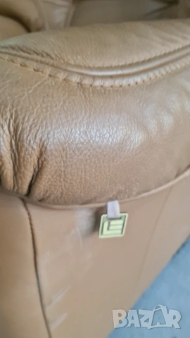 Луксозен комплект кожени мебели (диван + релакс стол) за максимален комфорт – внос от Германия, снимка 6 - Дивани и мека мебел - 54204142