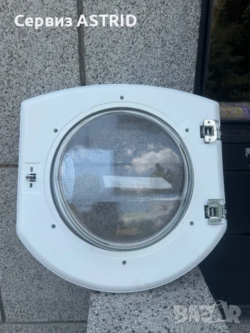 Продавам отличен люк {вратичка) за пералня за вграждане Хотпоинт Аристон, снимка 2 - Перални - 50680497