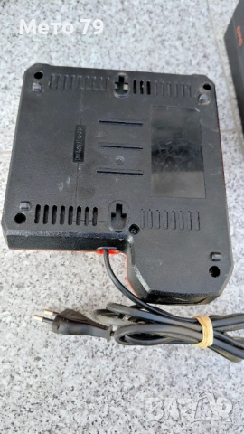 Hilti и Milwaukee Батерия и Зарядно , снимка 5 - Други инструменти - 54099862