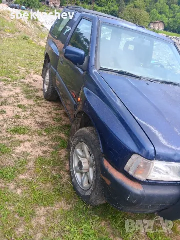 Опел Фронтера А спорт на части , снимка 3 - Автомобили и джипове - 50422736