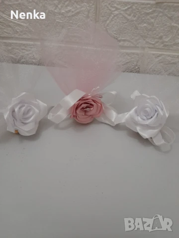 Сватбени Бутониери и гривни , снимка 10 - Сватбени аксесоари - 50913358