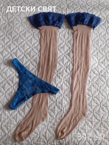 Дамски чорапи със синя дантела, снимка 1 - Бельо - 39543085