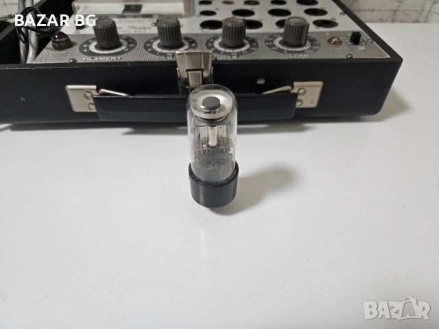 ★ █▬█ █ ▀█▀ ★6E5S / 6e5c Magic Eye NOS (EM34)