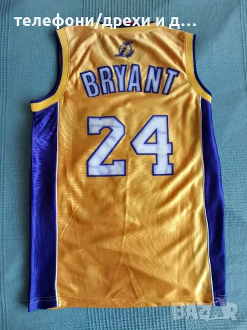 LA Lakers Kobe Bryant 24 Home Jersey (S) като нов, снимка 2 - Спортни дрехи, екипи - 55949373