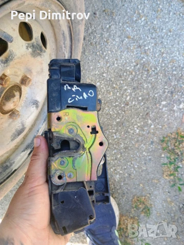 Предна дясна брава за Fiat Stilo Hatchback (10.2001 - 11.2010 2+1, снимка 3 - Части - 50561248