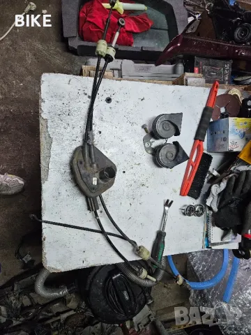 жила скорост сценик 2006 бензин