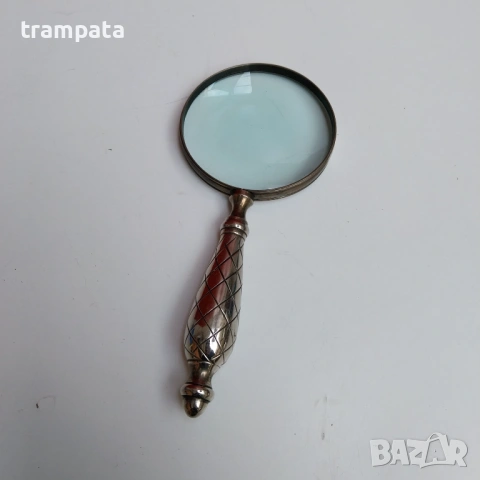 НАЙ ДОБРАТА ОФЕРТА Стара голяма метална лупа 