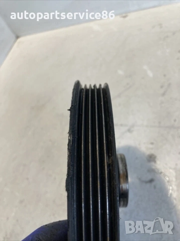 Шайба на колянов вал за KIA Ceed 1.6 CRDi (2010), снимка 3 - Части - 53234576