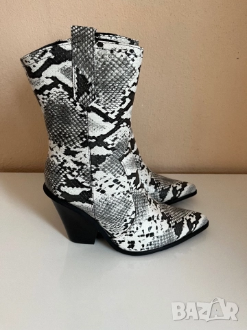 Каубойски модерни ботуши, снимка 3 - Дамски ботуши - 52836210