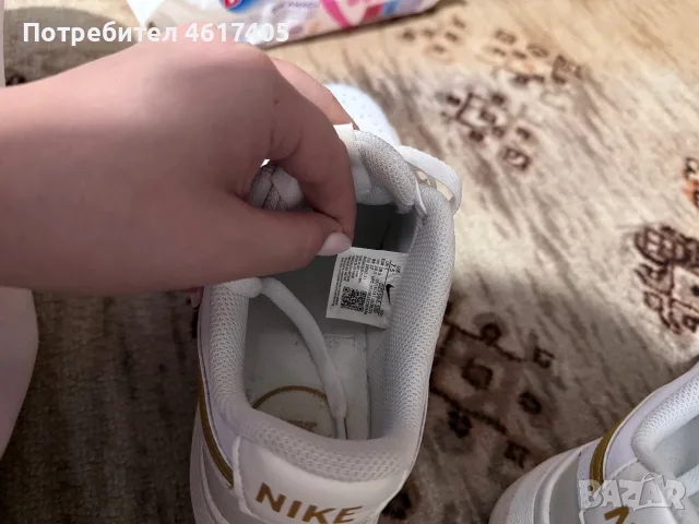 Дамски Маратонки/Кецове Nike , снимка 4 - Маратонки - 56130102