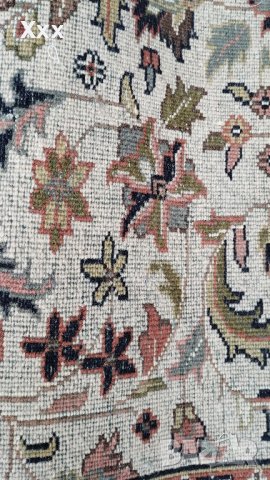 Ръчно тъкан вълнен Ирански килим., снимка 9 - Килими - 44340411