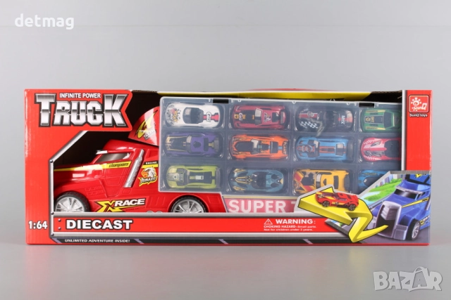 Камион с писта и 12 метални коли DARENLAND