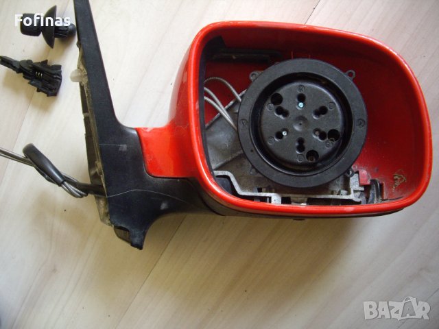 Дясно огледало за Golf 4 ,Bora, Passat. от  1998 - 2005г. 