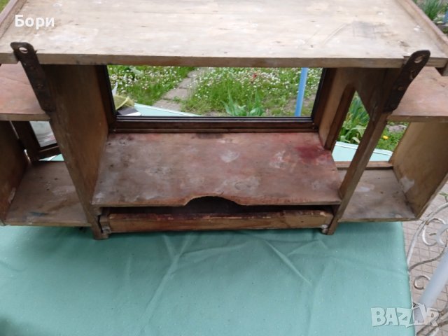 Стара дървена етажерка, снимка 13 - Етажерки - 36635717