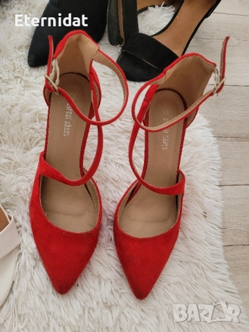 Елегантни обувки на ток сандали, боти , снимка 2 - Дамски обувки на ток - 51495452