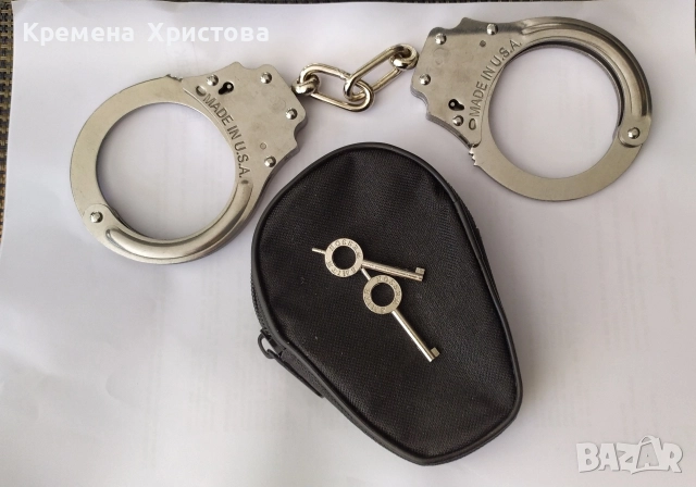 Комплект белезници , снимка 3 - Други стоки за дома - 52813760