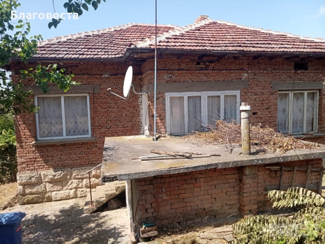 Продавам, снимка 12 - Къщи - 54112611