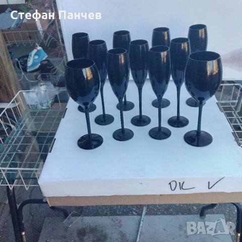 ТРАПЕЗНИ Стилни чаши, черен кристал - Цени в описа, снимка 1 - Чаши - 32049057