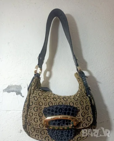 vintage Guess дамска чанта, снимка 5 - Чанти - 55738693