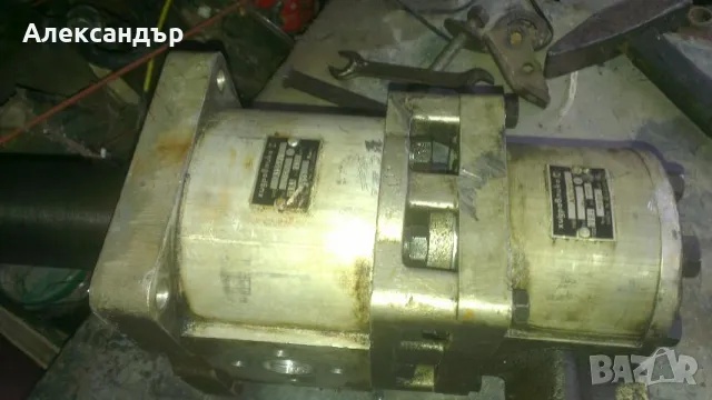 Сдвоена зъбна помпа А 120 Х1/ А 54 Х1