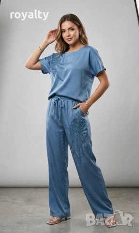 Нов Стилен Дамски Комплект Различни Цветове , снимка 3 - Спортни екипи - 54138074