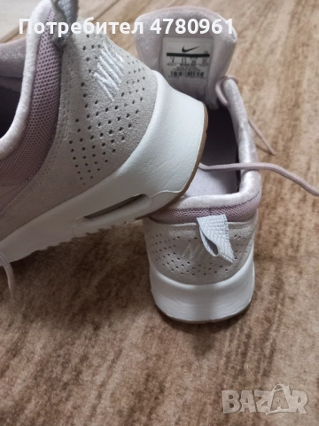 Дамски маратонки Nike, снимка 6 - Маратонки - 54018866