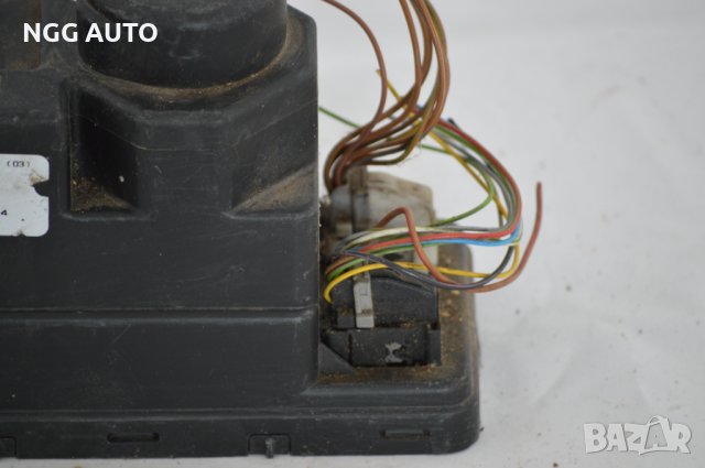 Вакуум Помпа Централно Заключване, 208800024803, 2088000248 03, Hella 00782800 007 828-00, снимка 4 - Части - 39771097