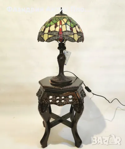 Настолна лампа в стил Тифани – модел „Водно конче“, снимка 2 - Настолни лампи - 49621564